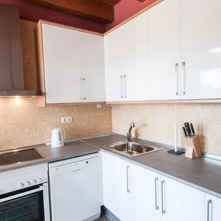 Sleeps 8 With Pool Air Con And Wifi Villa *